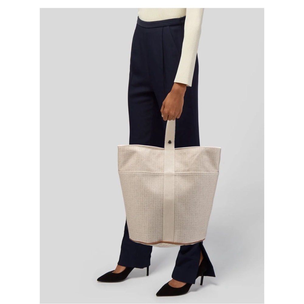 Hermes Saxo Toile Sac de Plage Monogram H Canvas Tote Bag